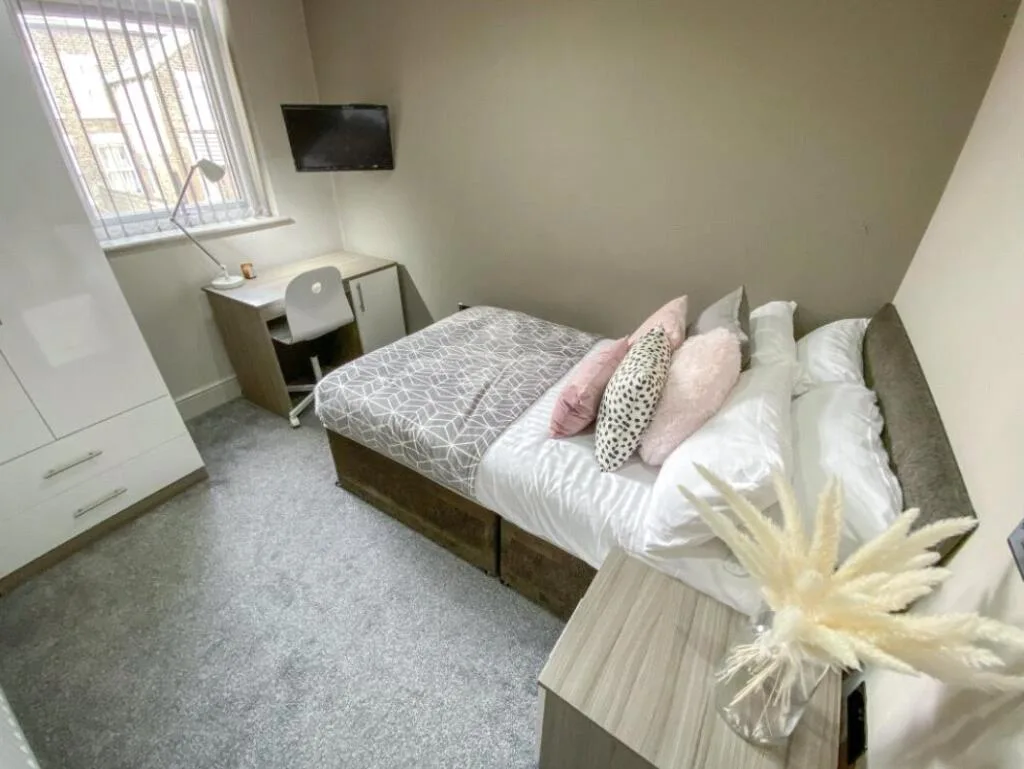 4 bedroom apartment for rent
