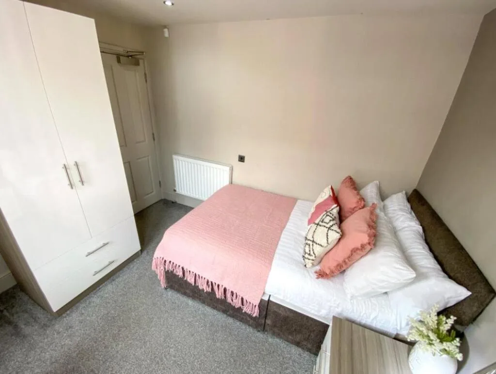 4 bedroom apartment for rent