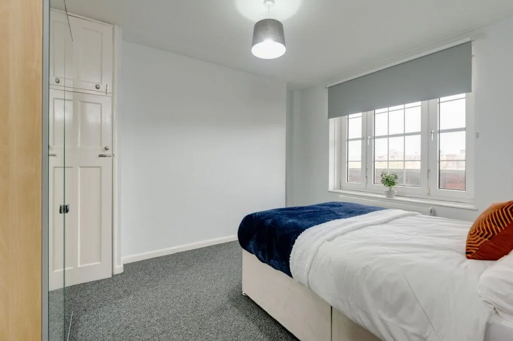 3 bedroom flat for rent
