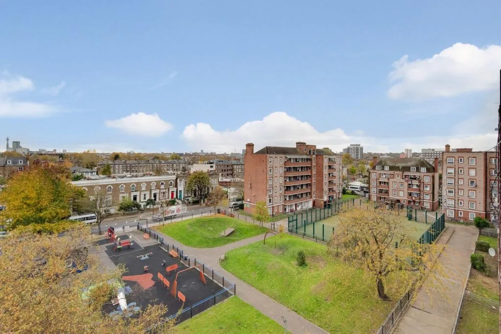 3 bedroom flat for rent