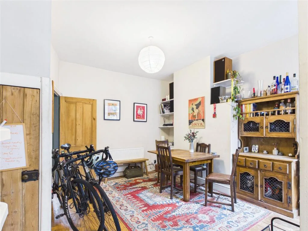 2 bedroom terraced house for rent