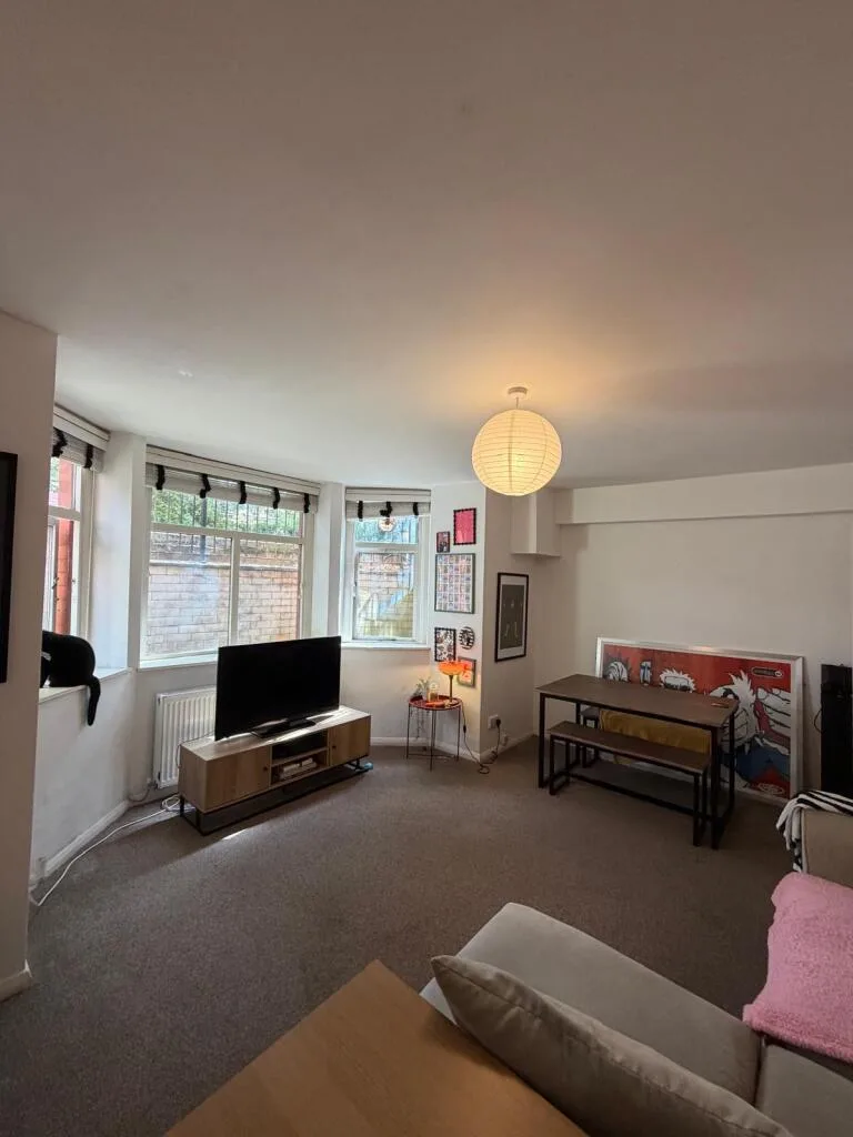 2 bedroom flat for rent