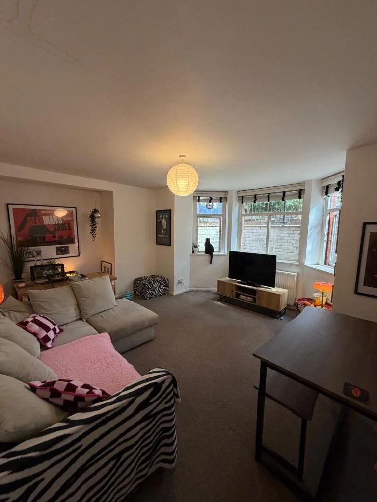 2 bedroom flat for rent