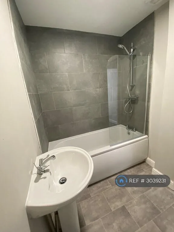 2 bedroom terraced house for rent