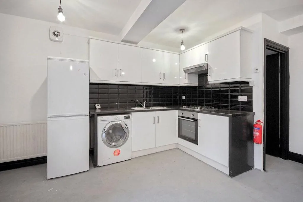 3 bedroom apartment for rent