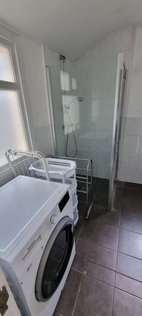 4 bedroom house for rent