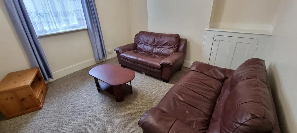4 bedroom house for rent