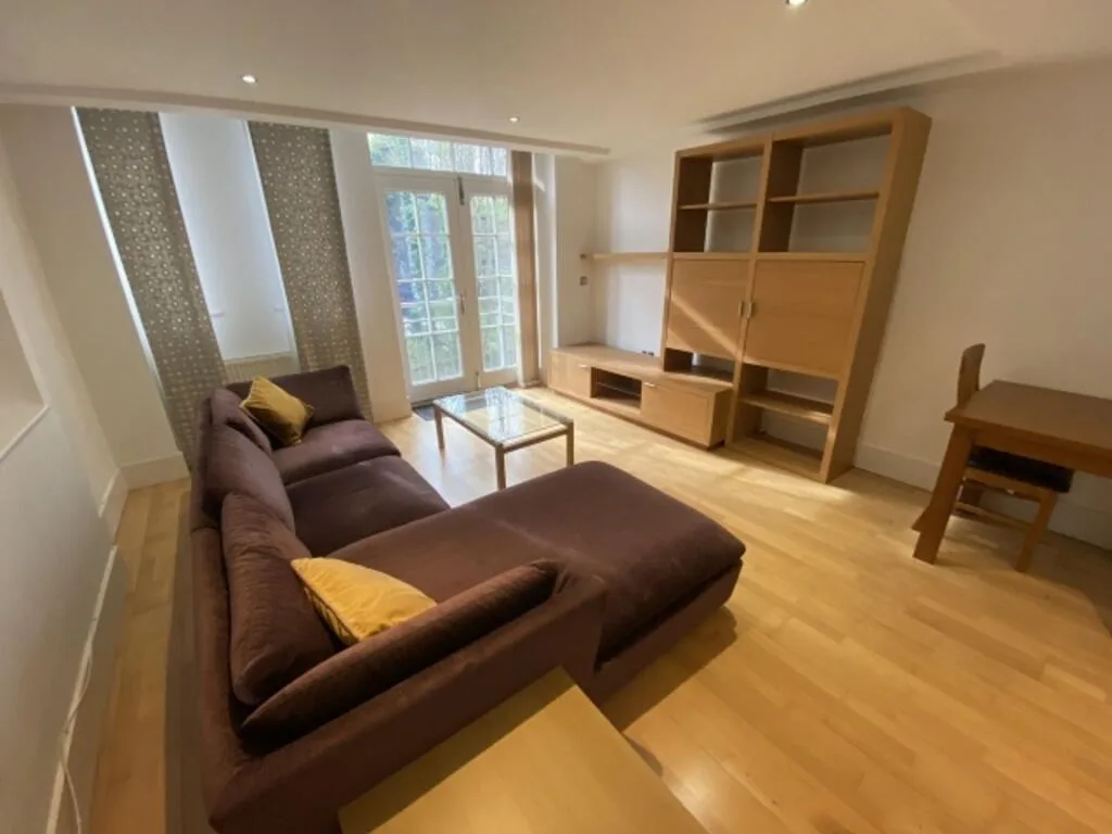 1 bedroom ground floor flat for rent