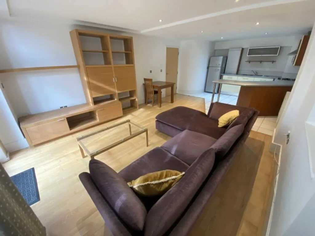 1 bedroom ground floor flat for rent