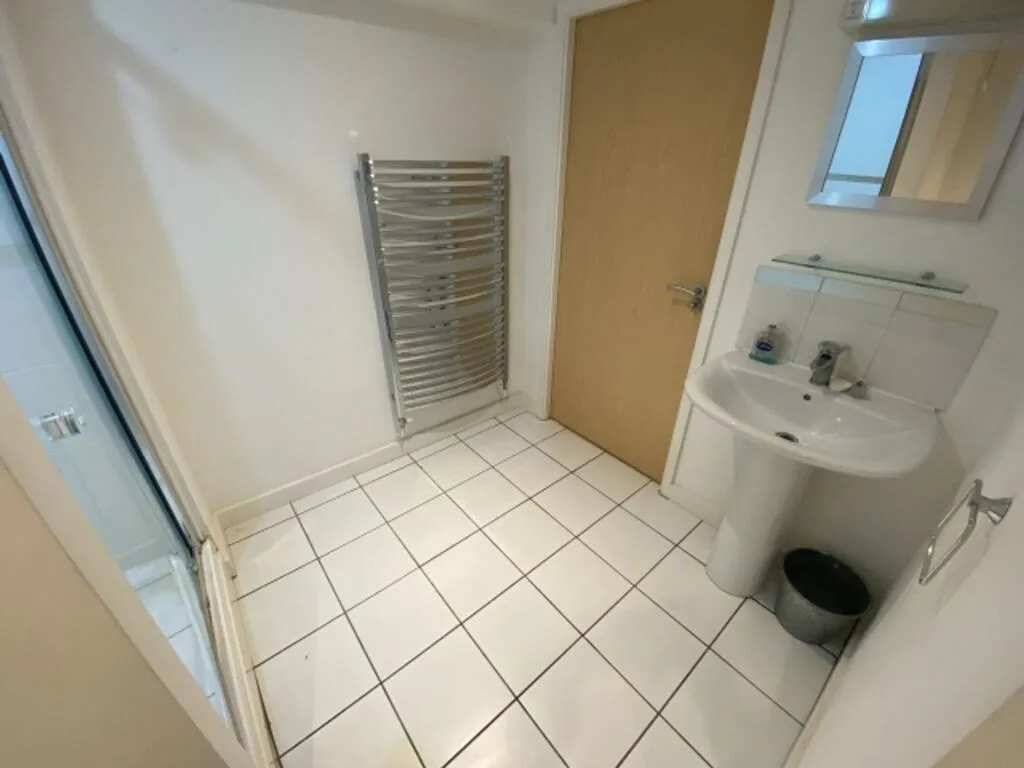 1 bedroom ground floor flat for rent