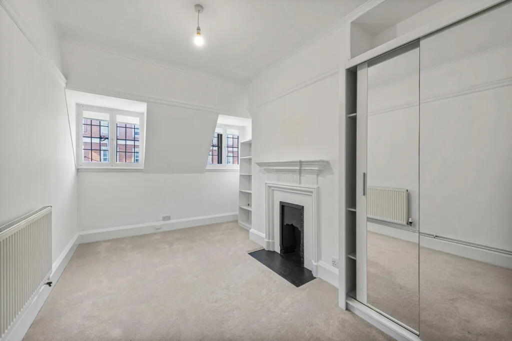 4 bedroom flat for rent
