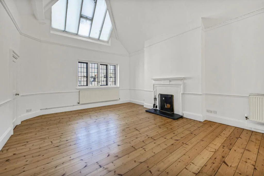 4 bedroom flat for rent