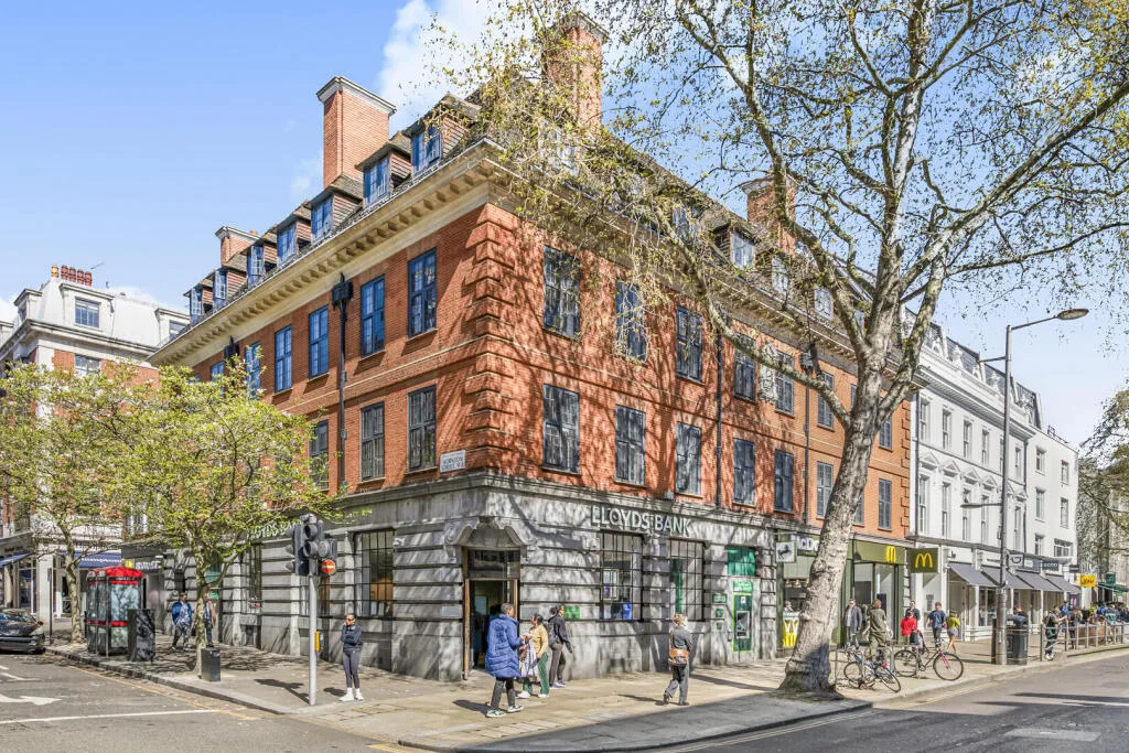 4 bedroom flat for rent