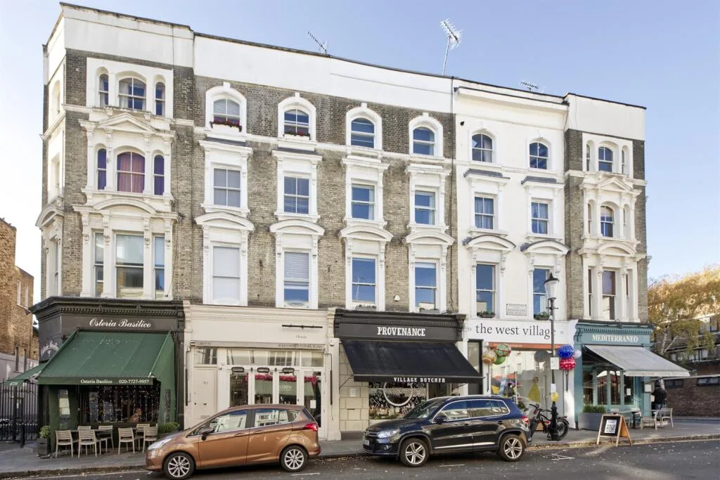 3 bedroom maisonette for rent