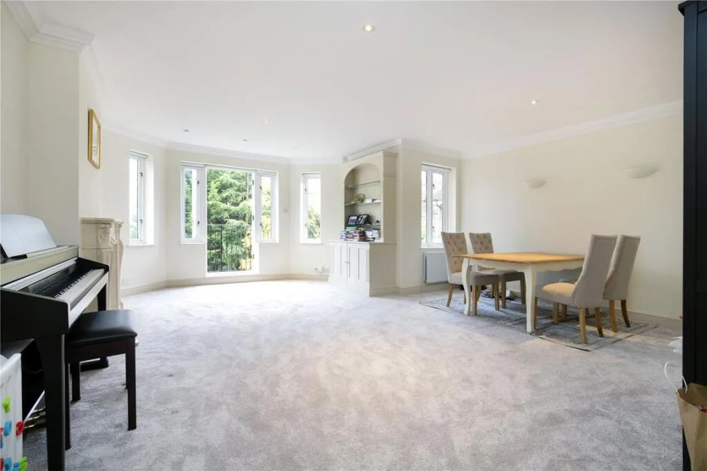 2 bedroom flat for rent