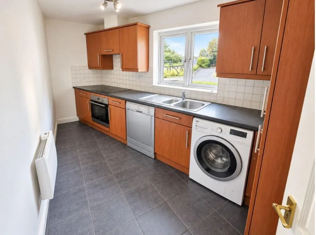 2 bedroom ground floor flat for rent