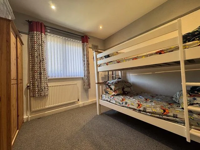 2 bedroom semi-detached house for rent