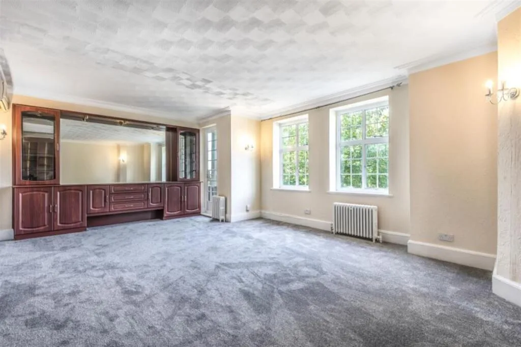 3 bedroom apartment for rent