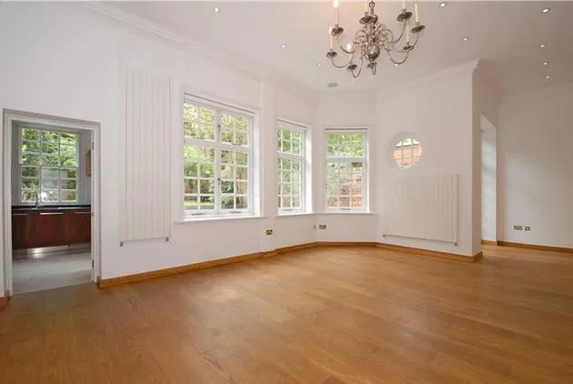 4 bedroom apartment for rent