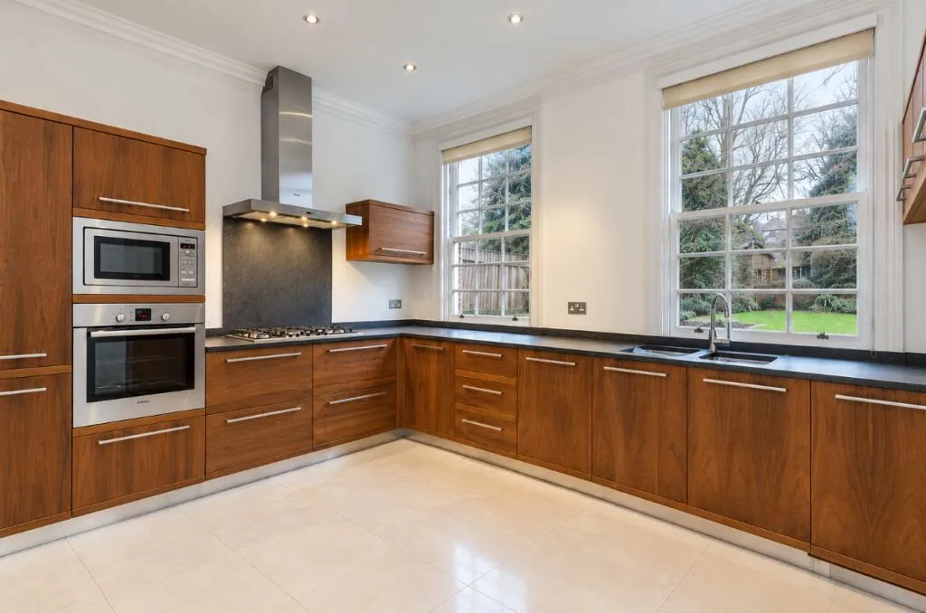 4 bedroom apartment for rent