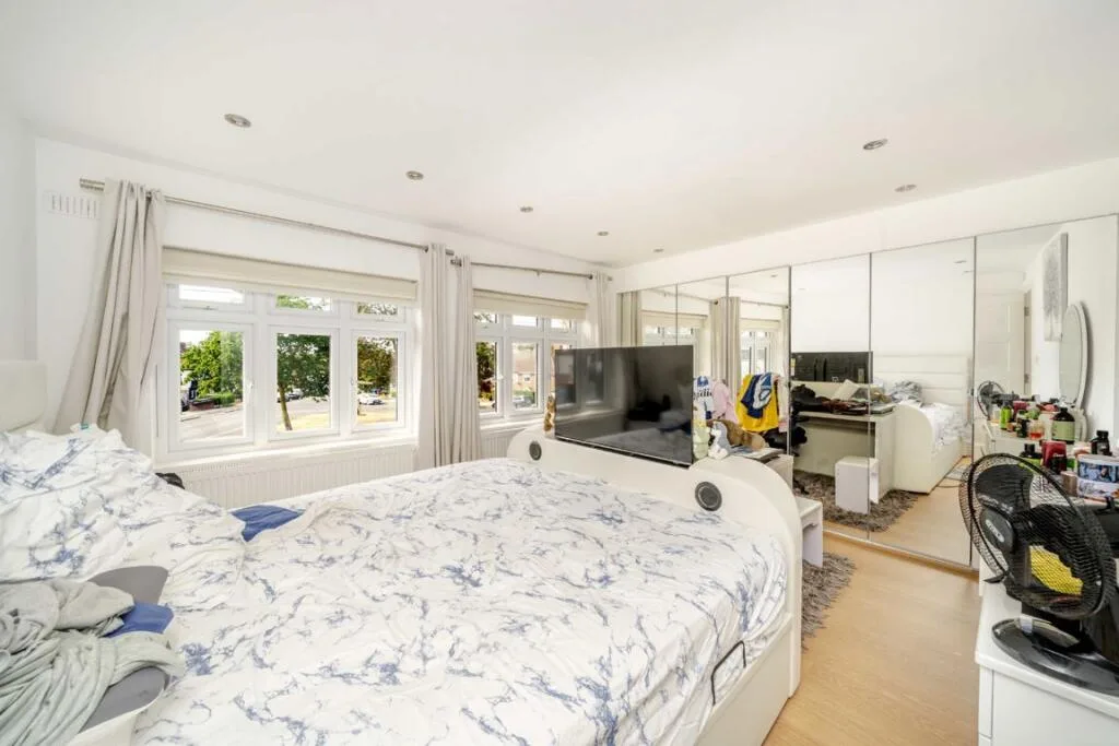 5 bedroom house for rent