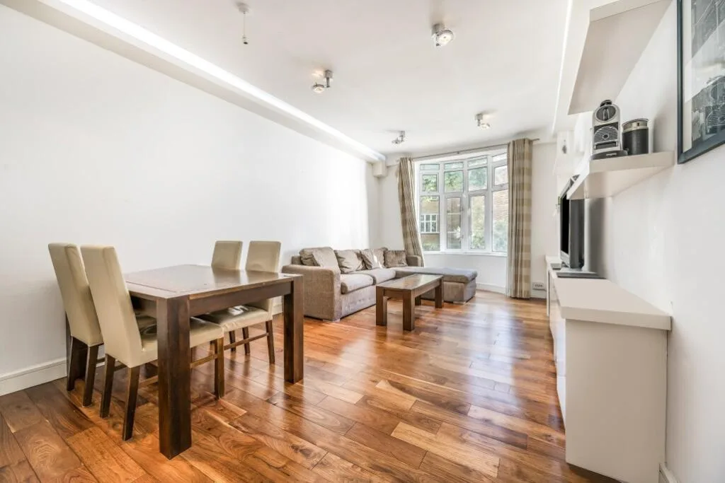2 bedroom flat for rent