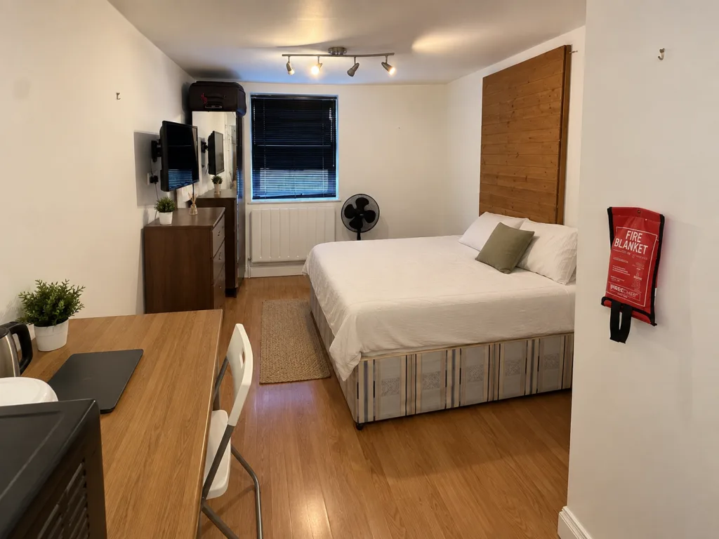 Studio flat for rent