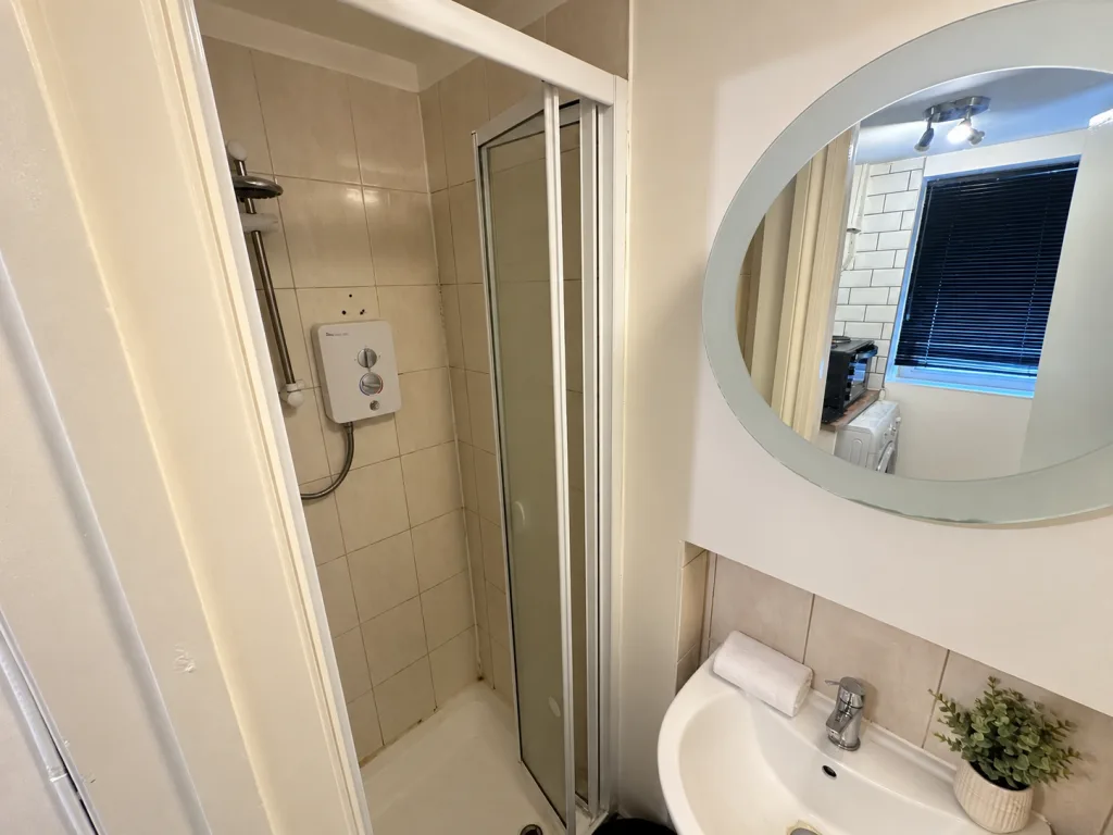 Studio flat for rent