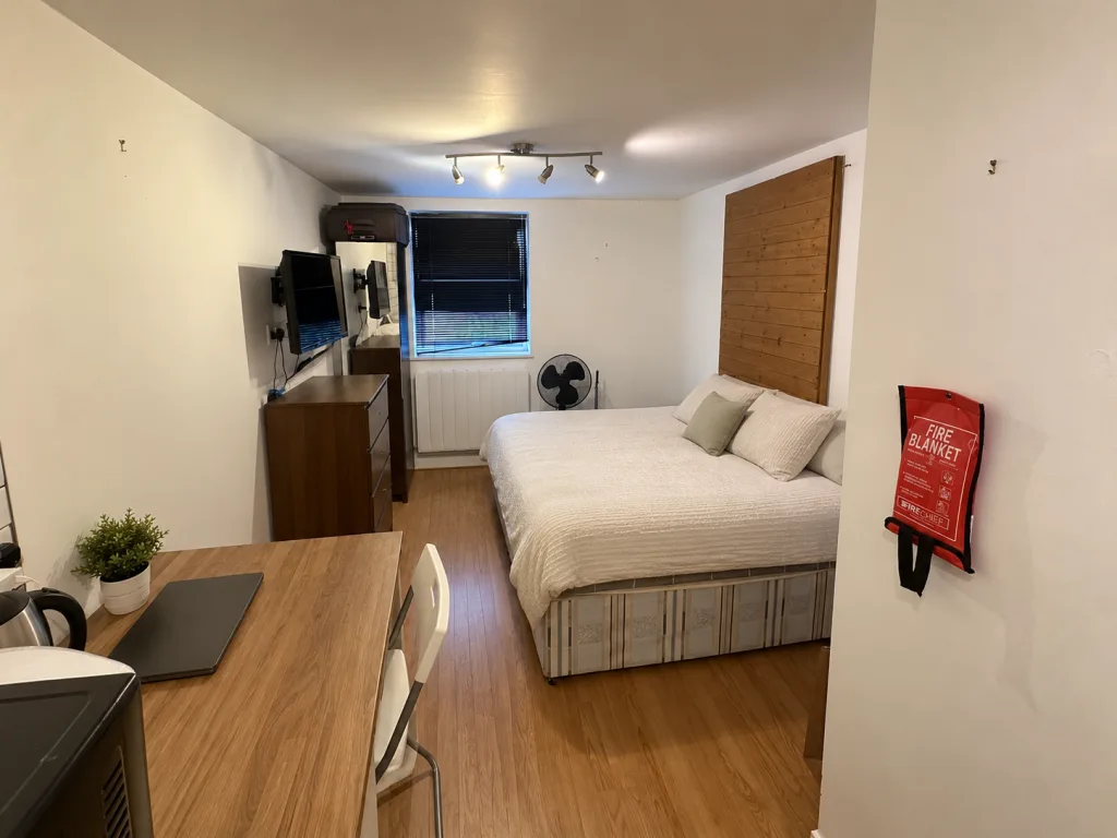 Studio flat for rent