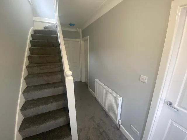 3 bedroom semi-detached house for rent
