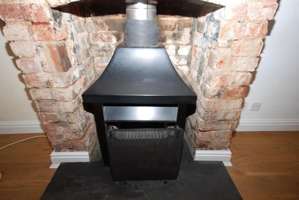 2 bedroom semi-detached house for rent