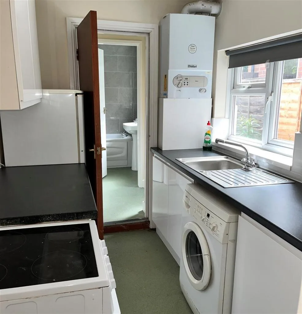 4 bedroom terraced house for rent