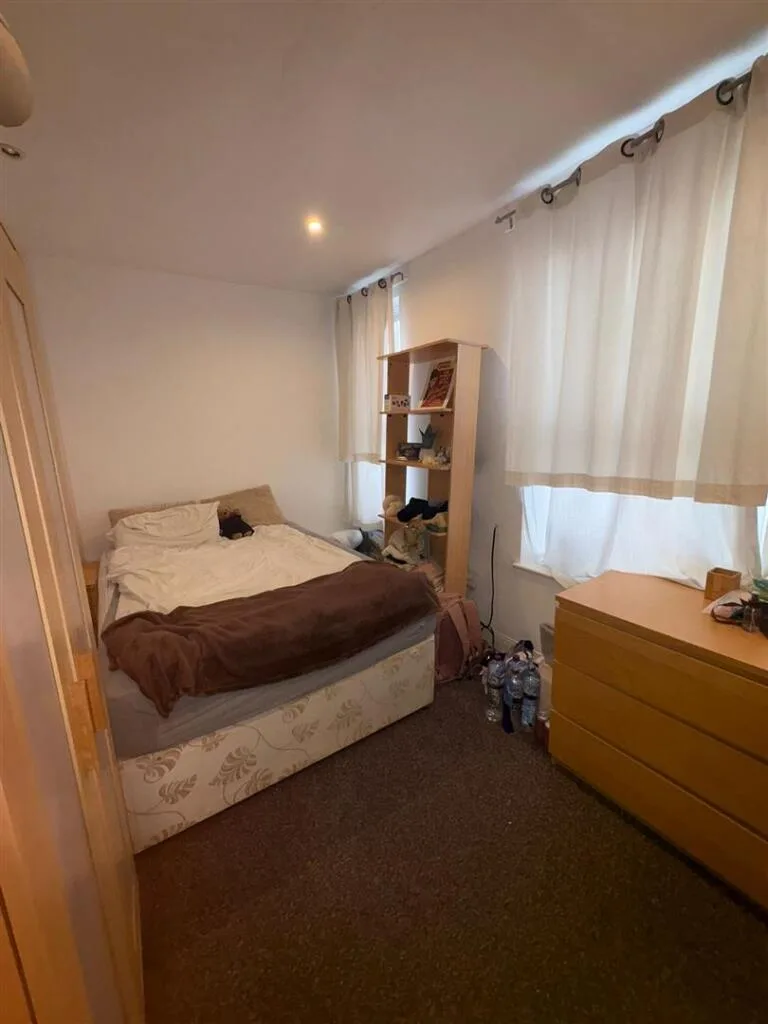 4 bedroom terraced house for rent