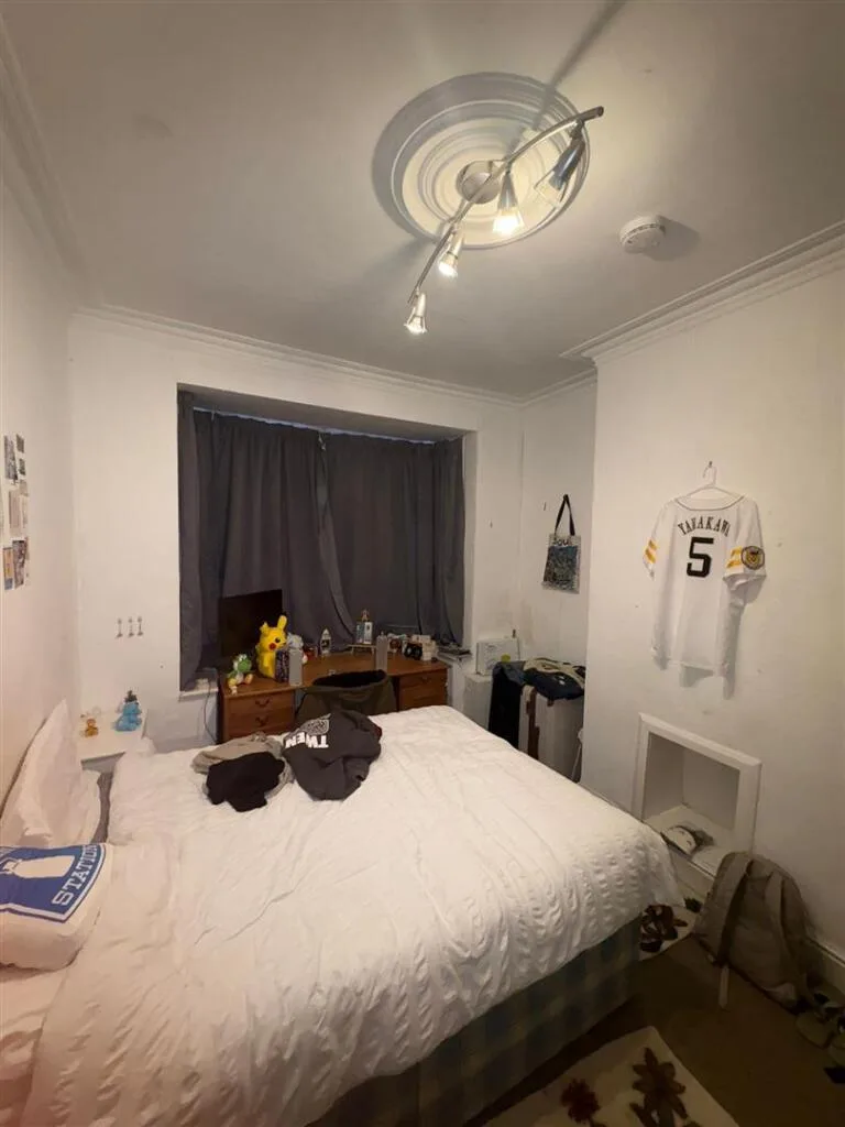 4 bedroom terraced house for rent