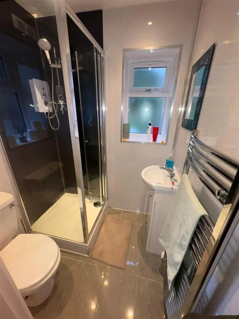 4 bedroom terraced house for rent