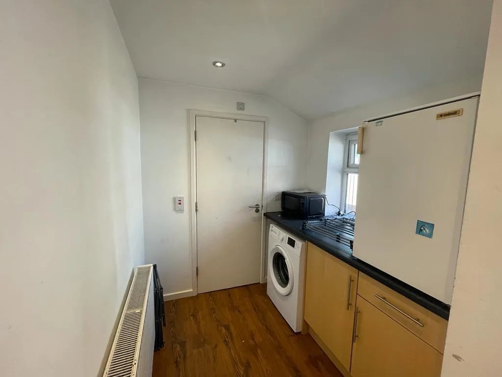 4 bedroom terraced house for rent