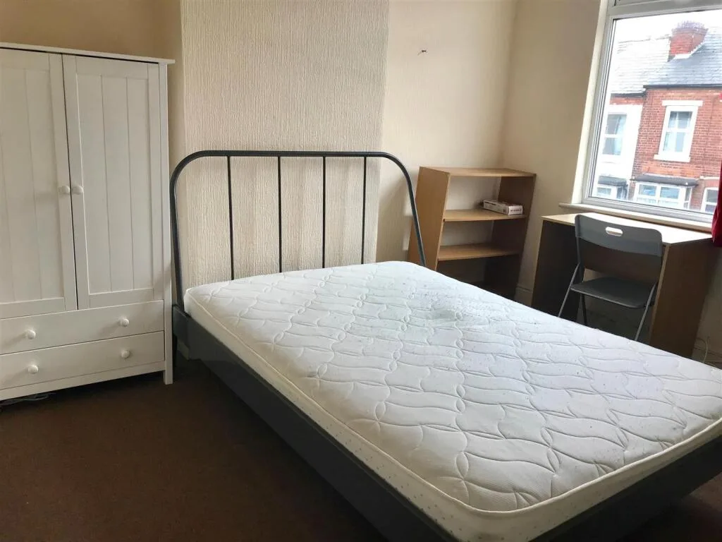 2 bedroom terraced house for rent