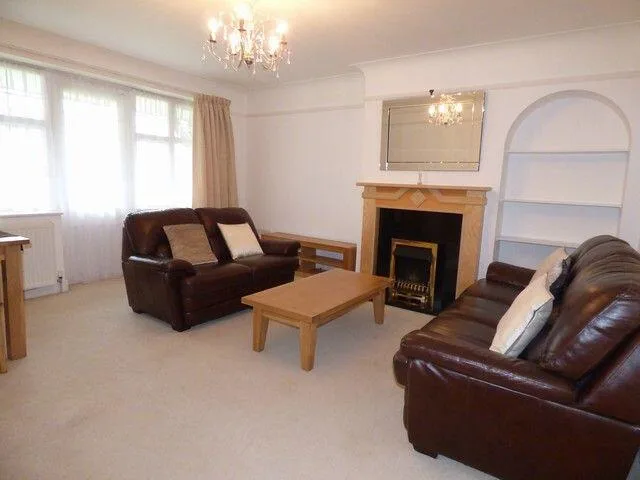 2 bedroom flat for rent