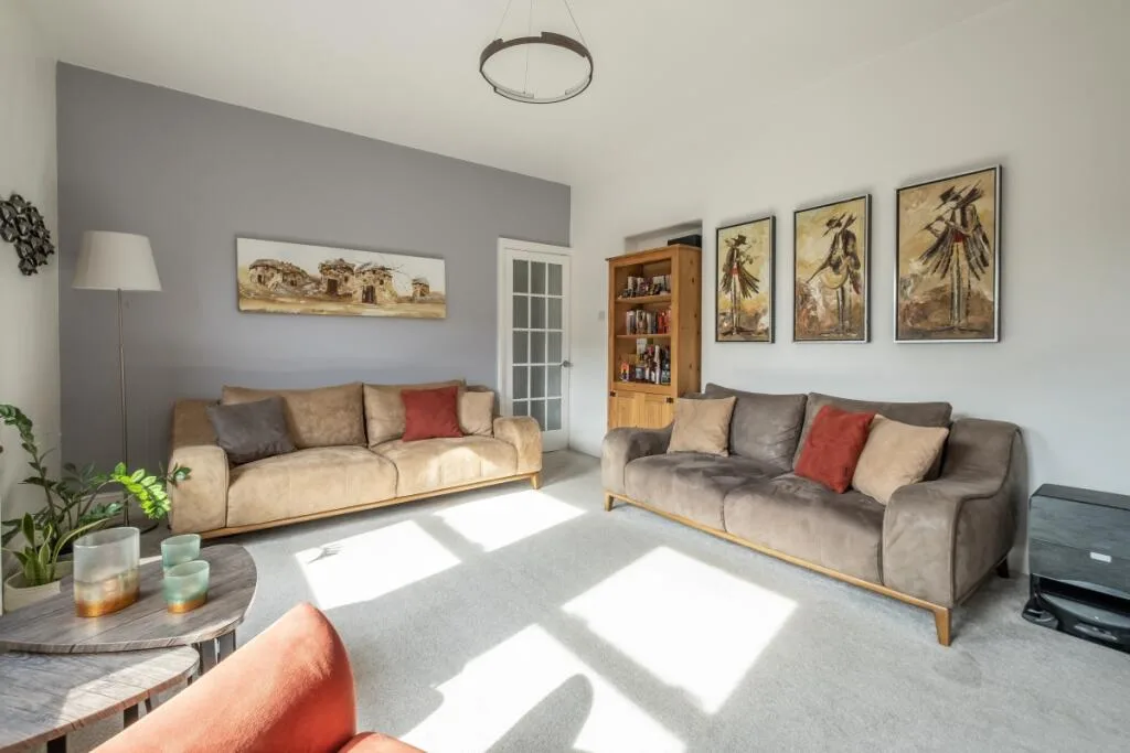 3 bedroom flat for rent