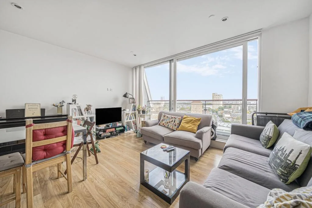 2 bedroom flat for rent