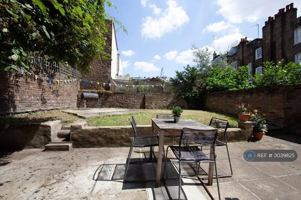 4 bedroom terraced house for rent