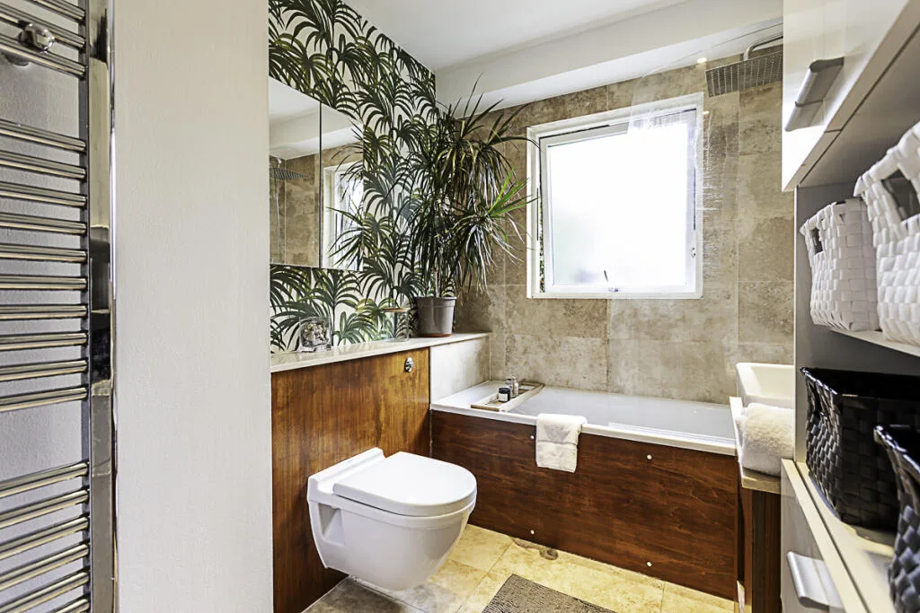 3 bedroom flat for rent