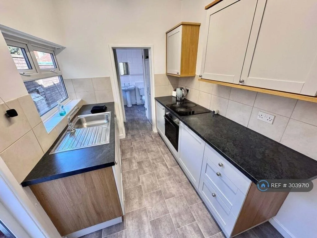 2 bedroom terraced house for rent
