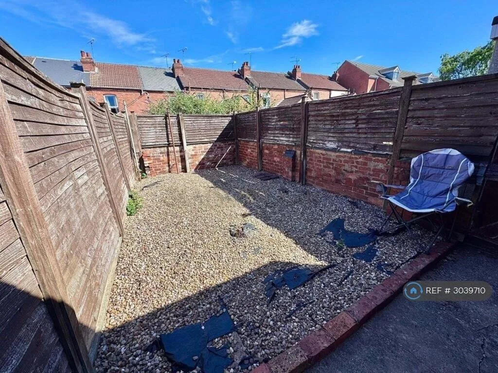2 bedroom terraced house for rent