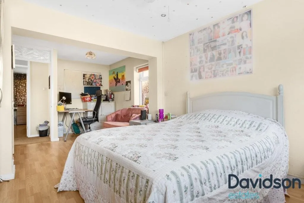 4 bedroom detached house for rent