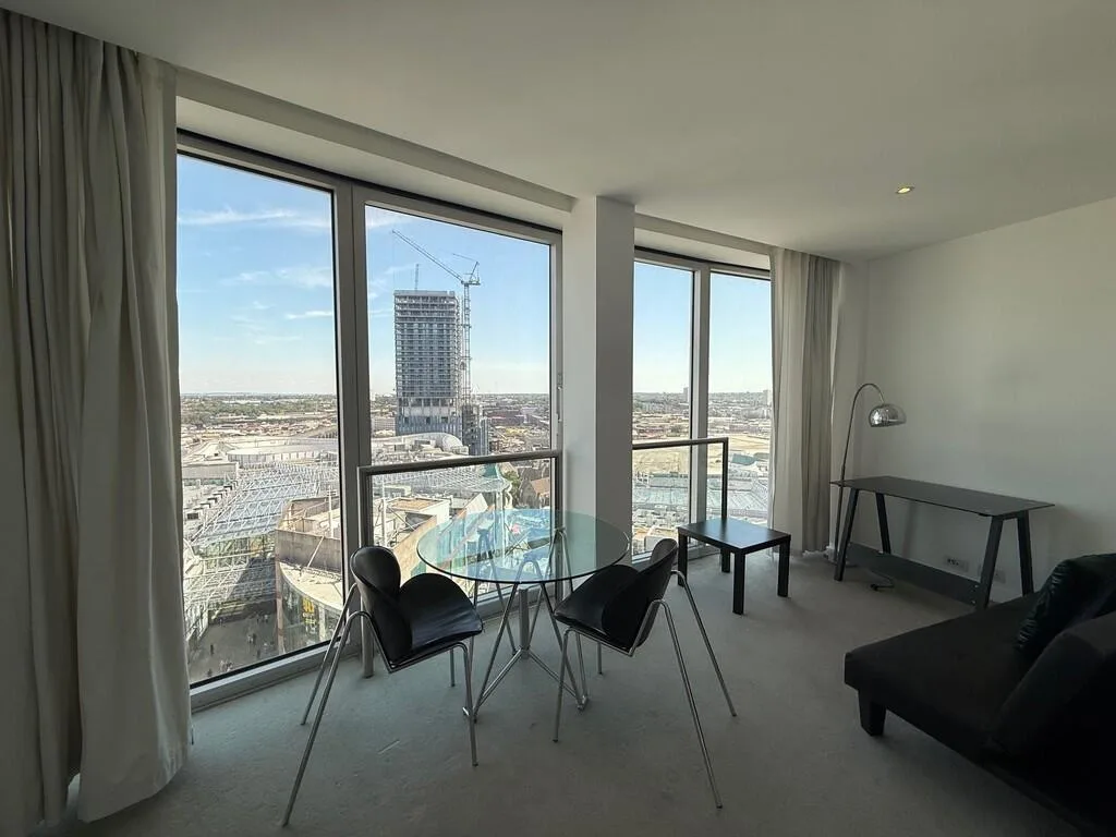 Studio flat for rent