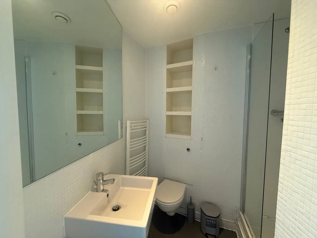 Studio flat for rent