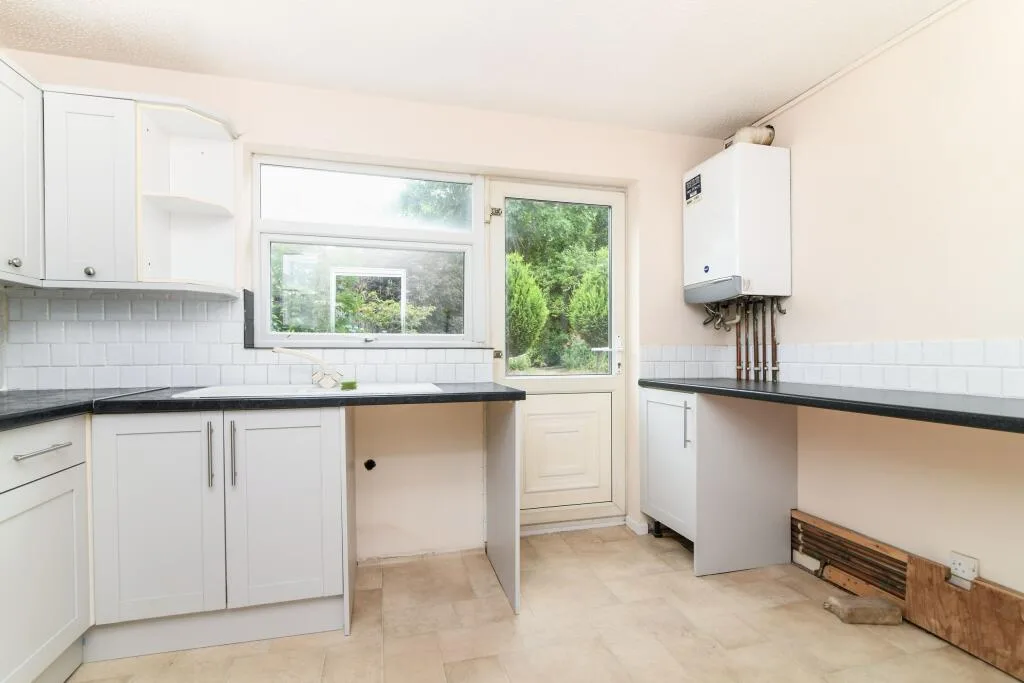 2 bedroom house for rent