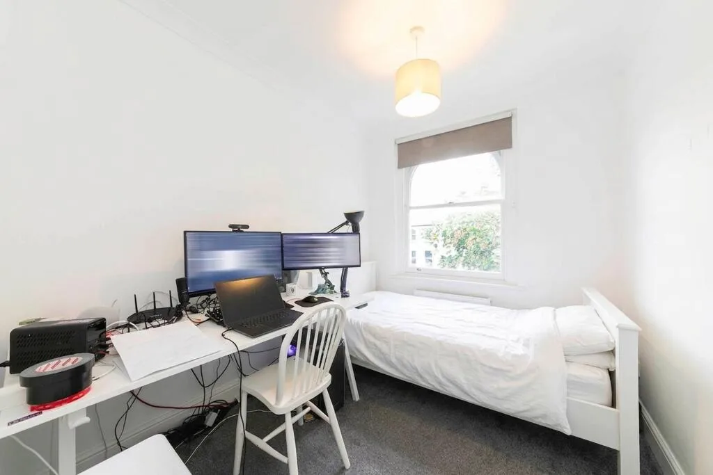 2 bedroom flat for rent