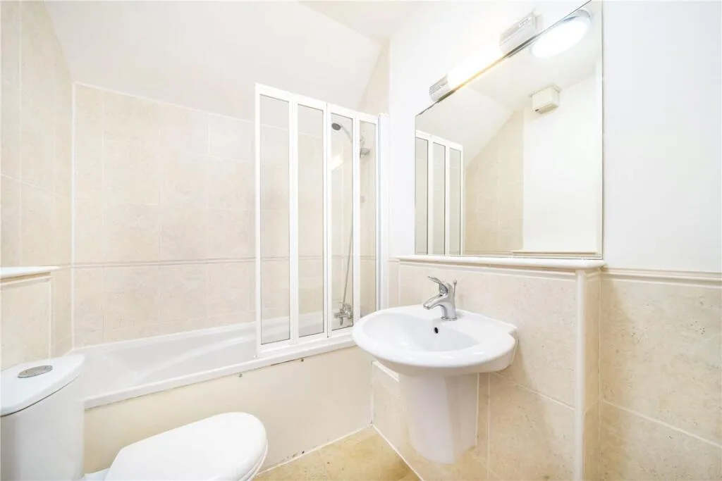 2 bedroom house for rent